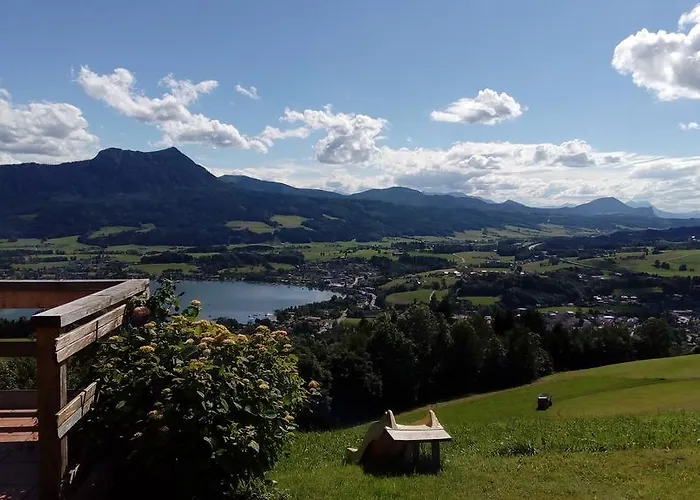 Panoramahof Manzberg 公寓 *