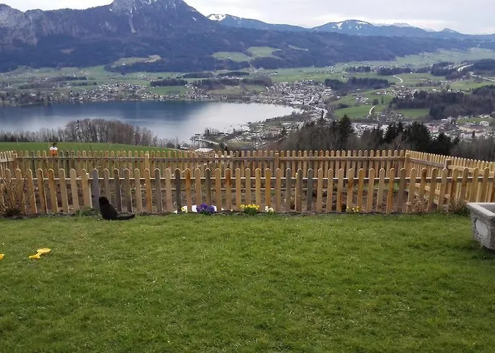 Panoramahof Manzberg 蒙德湖