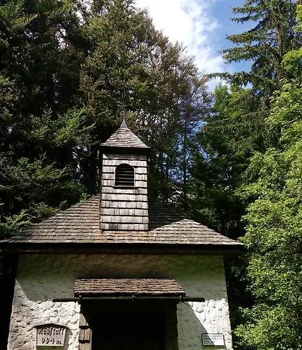 Panoramahof Manzberg 蒙德湖